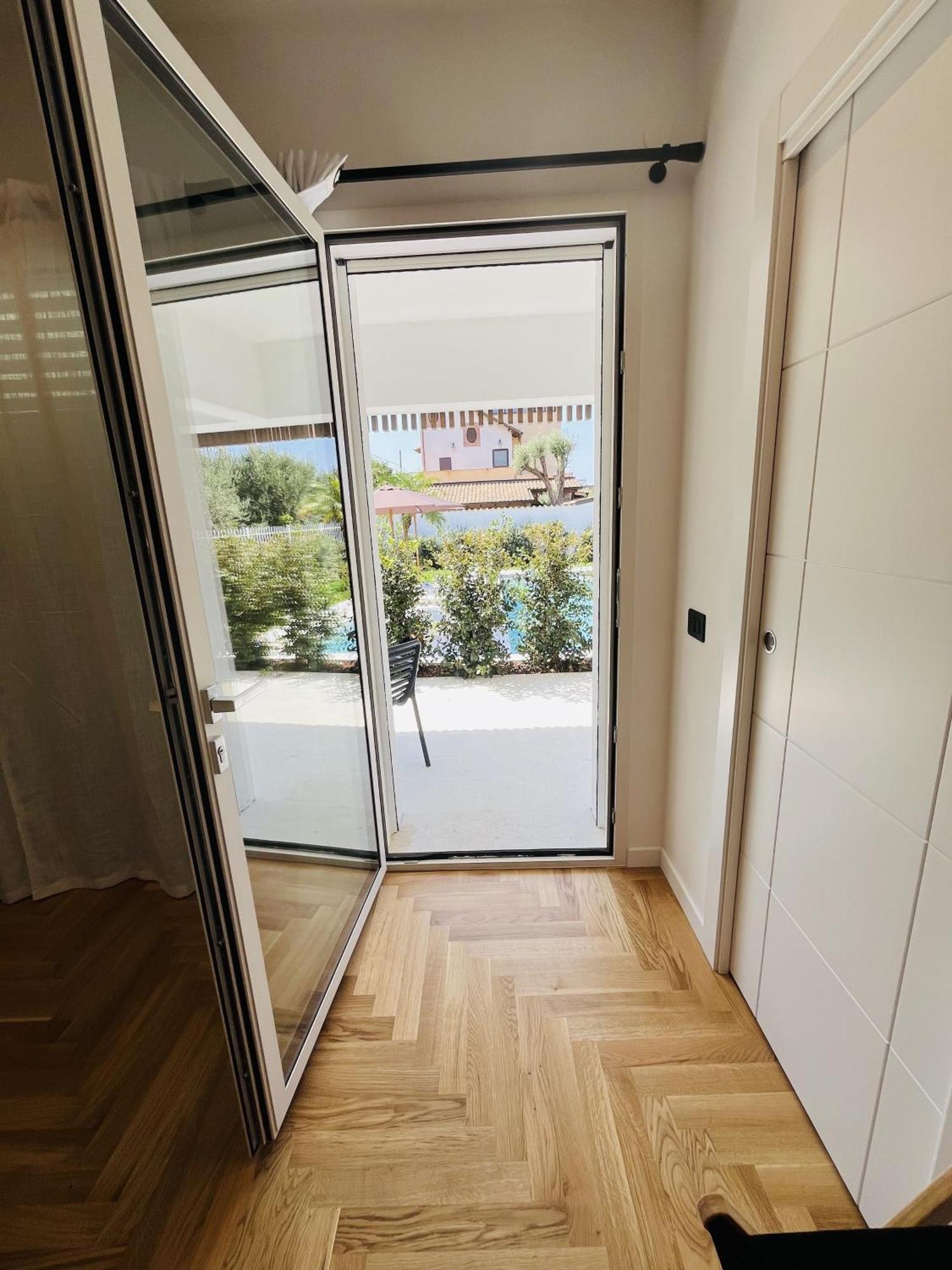 Marina Boutique Rooms Каріні Номер фото