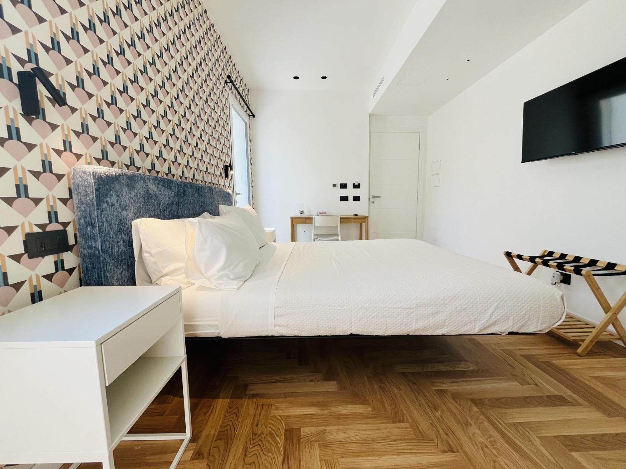 Marina Boutique Rooms Каріні Екстер'єр фото